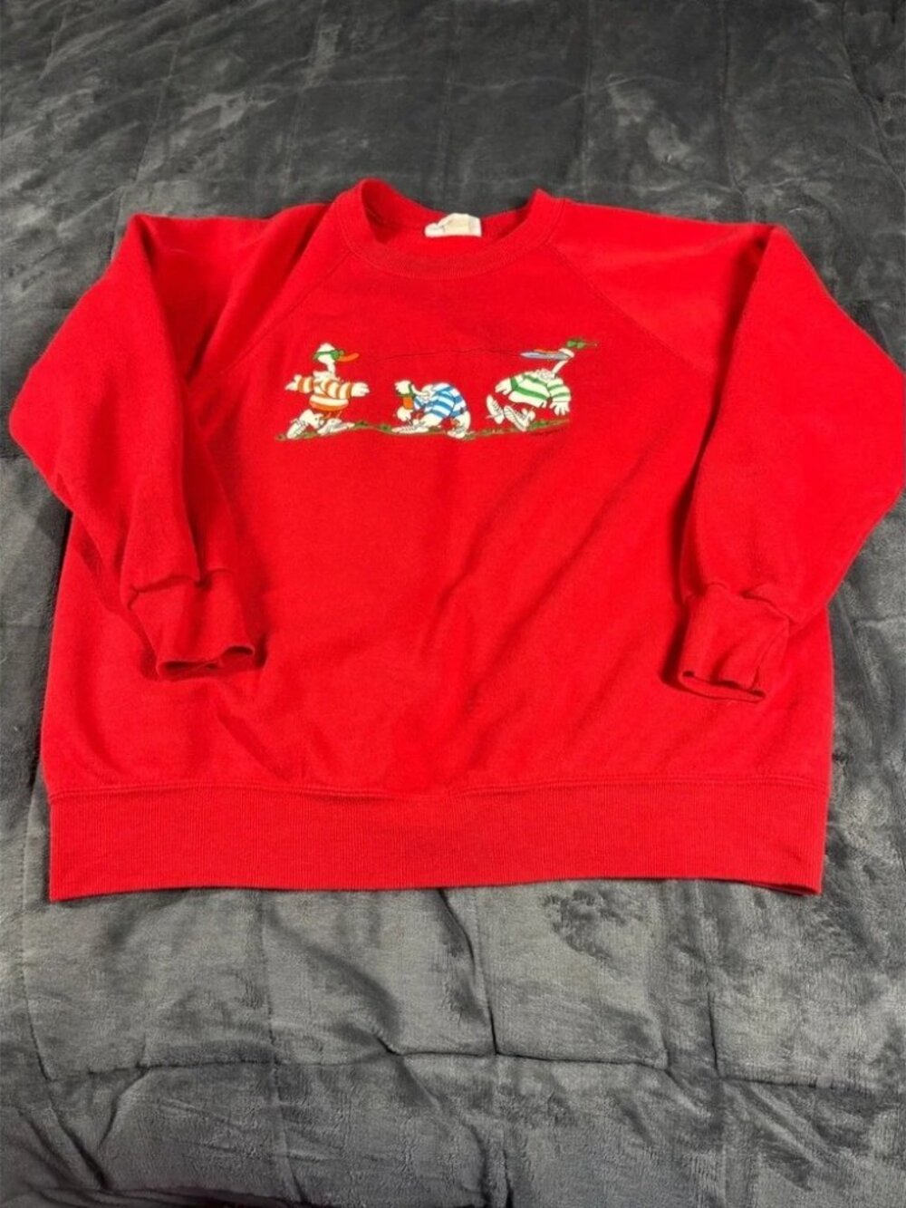 Vintage Bassett-Walker Red Duck Graphic Raglan Sweatshirt Mens XL USA Made 80s‎